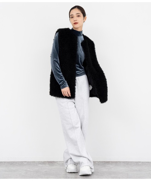 ANAP（アナップ）の「刺繍ベロアハイネックトップス長袖（Tシャツ/カットソー・レディース・ブラック/ブルー/ピンク/オフホワイト・FREE）」の18枚目の写真