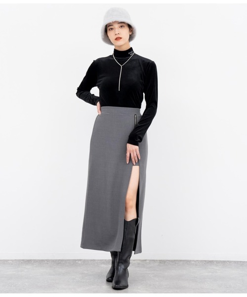 ANAP（アナップ）の「刺繍ベロアハイネックトップス長袖（Tシャツ/カットソー・レディース・ブラック/ブルー/ピンク/オフホワイト・FREE）」の14枚目の写真