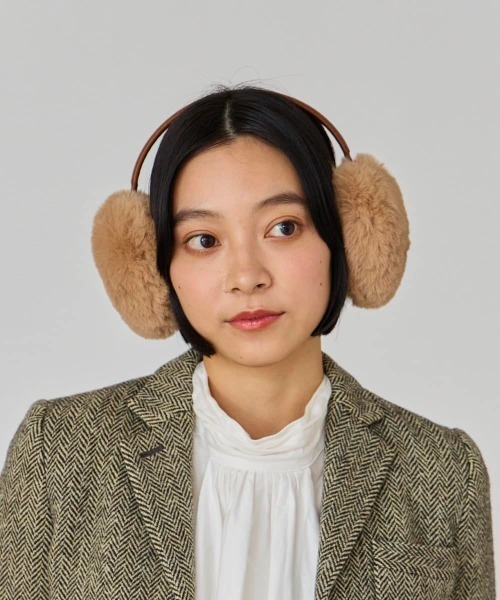 OVERRIDE(オーバーライド)の「OVERRIDE LEATHER FAKEFUR EARMUFF(イヤーマフ・レディース・ベージュ/ブラック/ホワイト/グリーン・57~59cm)」の10枚目の写真