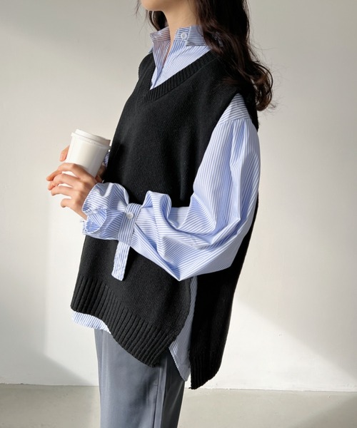 un+frame（アンフレーム）の「side slit knit vest／サイドスリットオーバーサイズ Vネックコットンニットベスト（ベスト・レディース・ブラック/グレー・FREE）」の6枚目の写真