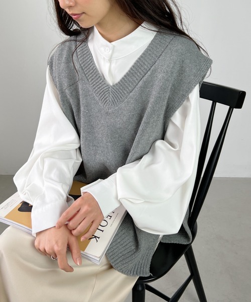 un+frame（アンフレーム）の「side slit knit vest／サイドスリットオーバーサイズ Vネックコットンニットベスト（ベスト・レディース・ブラック/グレー・FREE）」の12枚目の写真