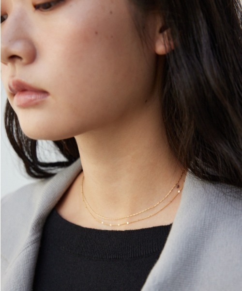 AZUL by moussy（アズールバイマウジー）の「ドットチェーンコンビネーションネックレス（ネックレス・レディース・シルバー/ゴールド系その他・FREE）」の2枚目の写真