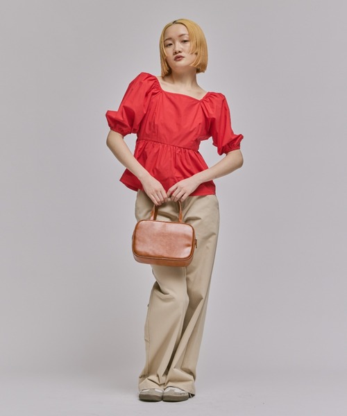 FEKETE(フェケテ)の「BACK OPEN RIBBON BLOUSE / パフスリーブバックオープンリボンブラウス(シャツ/ブラウス・レディース・レッド/ブラック/イエロー・FREE)」の22枚目の写真