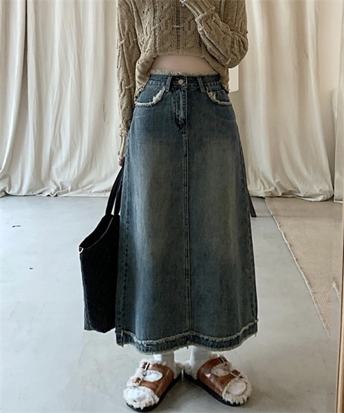 FREE STYLISTS(フリー スタイリスト)の「フリンジデサントデニムスカート(デニムスカート・レディース・ブルー/ライトブラック・XXL/L/XL/M/S)」の5枚目の写真