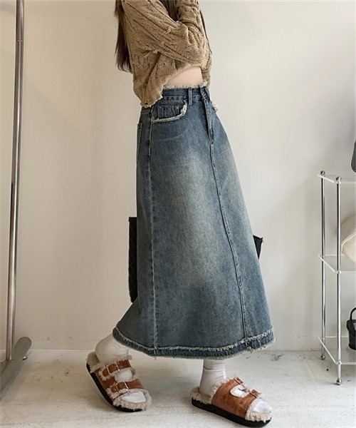 FREE STYLISTS(フリー スタイリスト)の「フリンジデサントデニムスカート(デニムスカート・レディース・ブルー/ライトブラック・XXL/L/XL/M/S)」の14枚目の写真