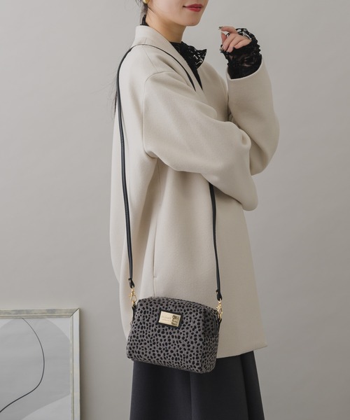 KATHARINE ROSS（キャサリンロス）の「【KATHARINE ROSS】WEB限定 ハラコミニショルダー（ショルダーバッグ・レディース・ブラック/アイボリー/ベージュ・MEDIUM）」の17枚目の写真