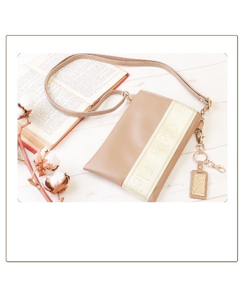 Clelia(クレリア)の「【Serena/セレーナ】2way縦型スマホポーチ(ショルダーバッグ・レディース・ブラウン/ベージュ/ダークブラウン/ブラック・ONE SIZE)」の9枚目の写真