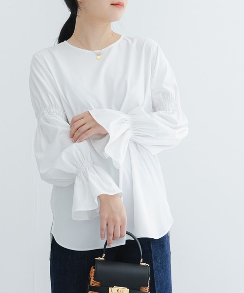 URBAN RESEARCH ROSSO WOMEN（アーバンリサーチ　ロッソ）の「デザインスリーブシャツブラウス（シャツ/ブラウス・レディース・ネイビー/ホワイト・FREE）」の4枚目の写真