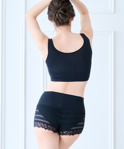 BRADELIS NEWYORK（ブラデリスニューヨーク）の「オールインワンスタイルショーツ ブラデリス（ショーツ・レディース・ブラック/ピンク系その他/グレイッシュベージュ/ブルー系その他/ホワイト系その他/ピンク系・S/M/L/LL）」の13枚目の写真