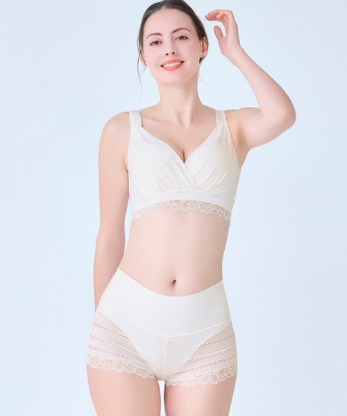 BRADELIS NEWYORK(ブラデリスニューヨーク)の「オールインワンスタイルショーツ ブラデリス(ショーツ・レディース・ブラック/ピンク系その他/グレイッシュベージュ/ブルー系その他/ホワイト系その他/ピンク系/インディゴブルー/テラコッタ・S/M/L/LL)」の12枚目の写真