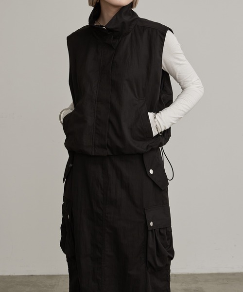 Lui's(ルイス)の「バルーンコンパクトベスト(ベスト・レディース・ブラック/オフホワイト・FREE)」の9枚目の写真