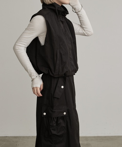 Lui's(ルイス)の「バルーンコンパクトベスト(ベスト・レディース・ブラック/オフホワイト・FREE)」の10枚目の写真