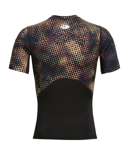 UNDER ARMOUR(アンダーアーマー)の「UAヒートギアアーマー プリント コンプレッション ショートスリーブシャツ(トレーニング/メンズ)(Tシャツ/カットソー・メンズ・ブラック系その他・XXL/M/S/XL/L)」の5枚目の写真