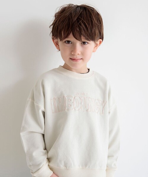 BRANSHES（ブランシェス）の「Happy colorピグメント染めトレーナー（スウェット・キッズ・ピンク/グリーン/アイボリー/サックスブルー/キャメル・100/150/90/130/120/110/140）」の2枚目の写真