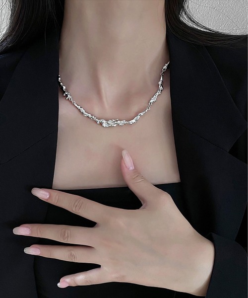 LA VORAGINE（ラ ヴォラジネ）の「ニュアンスネックレス（ネックレス・レディース・シルバー・FREE）」の3枚目の写真