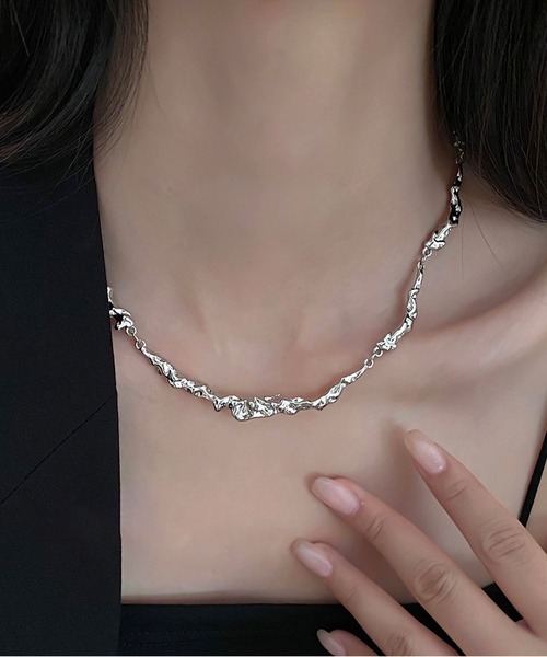 LA VORAGINE（ラ ヴォラジネ）の「ニュアンスネックレス（ネックレス・レディース・シルバー・FREE）」の4枚目の写真