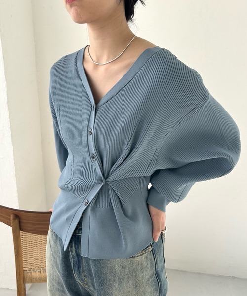 mystic（ミスティック）の「【5色展開】レイヤードボタンカーディガン（カーディガン/ボレロ・レディース・ブラック/アイボリー/パープル/イエロー/ブルー・FREE）」の13枚目の写真