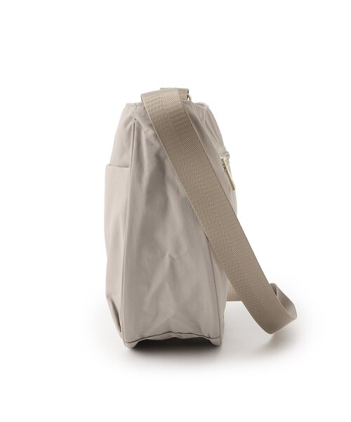 SHOO・LA・RUE(シューラルー)の「◆【撥水/軽量】オールシーズン使える フロント2ポケット ショルダーバッグ(ショルダーバッグ・レディース・ブラック/グレー/イエロー/ブルー・00)」の12枚目の写真