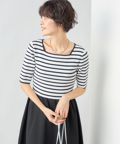 NOLLEY’S Sophi(ノーリーズソフィ)の「《手洗い可能》フィット&ギャザースクエアネックニットワンピース(ワンピース・レディース・ブラック系その他3/ネイビー・38/36)」の3枚目の写真