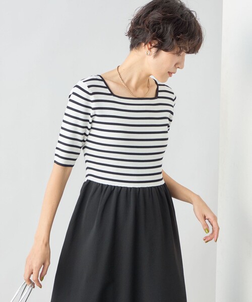 NOLLEY’S Sophi(ノーリーズソフィ)の「《手洗い可能》フィット&ギャザースクエアネックニットワンピース(ワンピース・レディース・ブラック系その他3/ネイビー・38/36)」の7枚目の写真