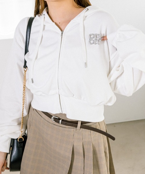 OLIVE des OLIVE（オリーブデオリーブ）の「ビジューブローチ付ZIPパーカー　1041060510（パーカー・レディース・オートミール/ネイビー/ホワイト・FREE）」の2枚目の写真