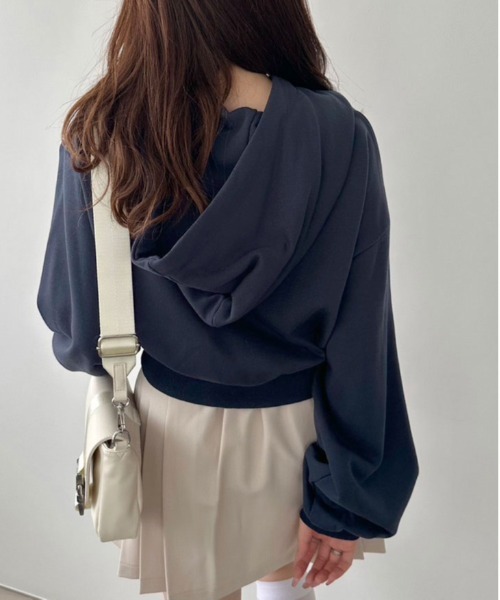 OLIVE des OLIVE（オリーブデオリーブ）の「ビジューブローチ付ZIPパーカー　1041060510（パーカー・レディース・オートミール/ネイビー/ホワイト・FREE）」の5枚目の写真