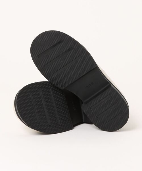 shoes365(シューズスリーシックスファイヴ)の「【shoes365】ラウンドトゥ厚底 ドレスシューズ(ドレスシューズ・レディース・ブラック/オフホワイト/ブラウン・22.5cm/23.0cm/23.5cm/24.0cm/24.5cm/25.0cm)」の5枚目の写真