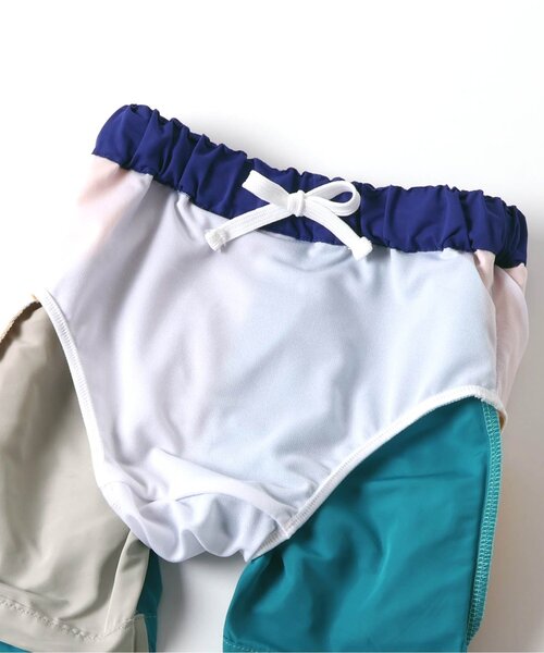BREEZE(ブリーズ)の「【UVカット】切替ビーチショーツ(水着・キッズ・ブルー/レインボー/ライム/オレンジ・80/90/100/110/120/130/140/150)」の15枚目の写真