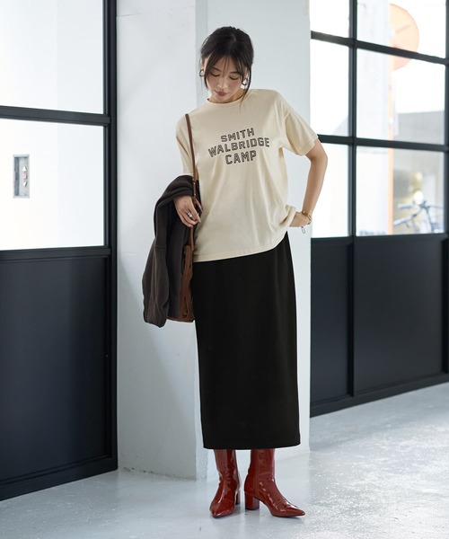 STYLE DELI(スタイルデリ)の「表面リブストレッチペンシルスカート(スカート・レディース・ブラック/ホワイト系その他・01/02)」の4枚目の写真