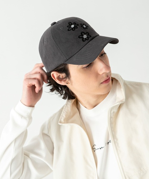 SENSE OF PLACE by URBAN RESEARCH(センスオブプレイスバイアーバンリサーチ)の「ポップアートフラワーシシュウキャップ(キャップ・メンズ・チャコールグレー/ブラック・ONE)」の11枚目の写真