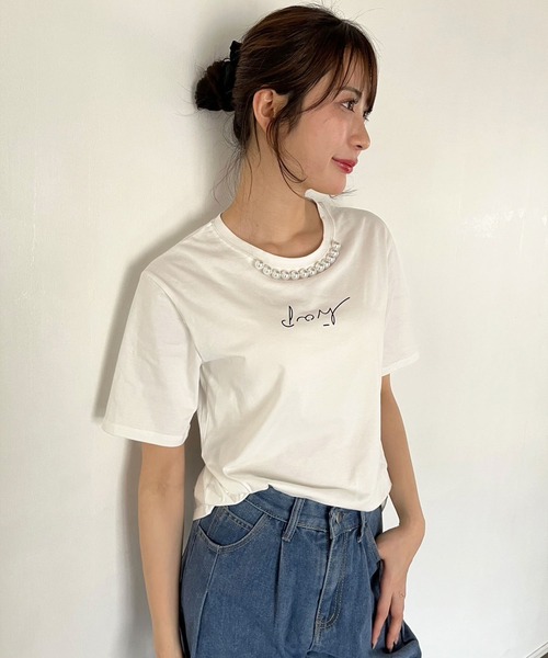 Jewelobe(ジュエローブ)の「ネックパールニュアンスロゴTシャツ(Tシャツ/カットソー・レディース・ブラック/ベージュ/ホワイト・FREE)」の17枚目の写真