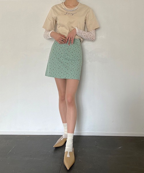 Jewelobe(ジュエローブ)の「ネックパールニュアンスロゴTシャツ(Tシャツ/カットソー・レディース・ブラック/ベージュ/ホワイト・FREE)」の13枚目の写真