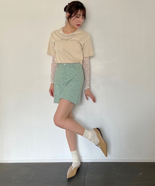 Jewelobe(ジュエローブ)の「ネックパールニュアンスロゴTシャツ(Tシャツ/カットソー・レディース・ブラック/ベージュ/ホワイト・FREE)」の14枚目の写真