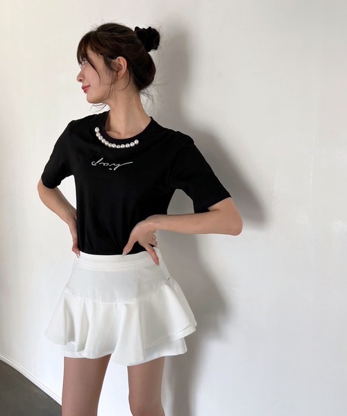 Jewelobe(ジュエローブ)の「ネックパールニュアンスロゴTシャツ(Tシャツ/カットソー・レディース・ブラック/ベージュ/ホワイト・FREE)」の7枚目の写真