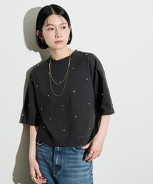 ビジューTシャツ