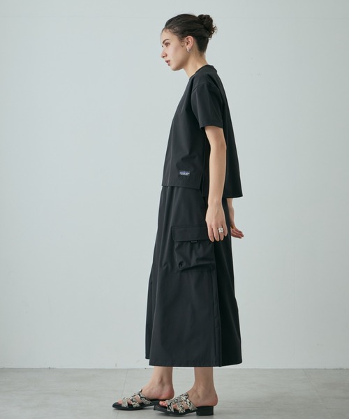 GENE HEAVENS（ジーンヘブンズ）の「(GENE HEAVENS×THOUSAND MILE)<ONLINE STORE限定>ステップヘムトップス＆ラップライク カーゴポケットスカート セットアップ（ワンピース・レディース・グレー/ブラック・FREE）」の15枚目の写真