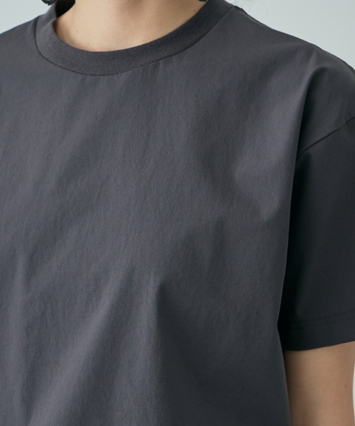 GENE HEAVENS（ジーンヘブンズ）の「(GENE HEAVENS×THOUSAND MILE)<ONLINE STORE限定>ステップヘムトップス＆ラップライク カーゴポケットスカート セットアップ（ワンピース・レディース・グレー/ブラック・FREE）」の9枚目の写真