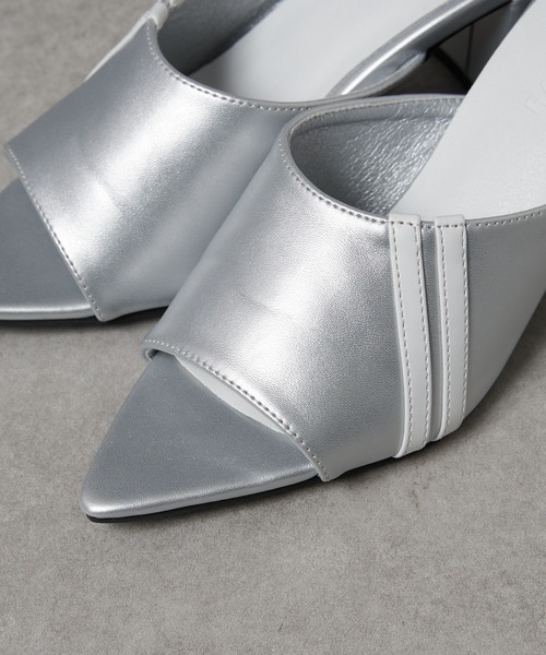 RAY CASSIN（レイカズン）の「オープントゥラインミュール（サンダル・レディース・シルバー/ブラック/ホワイト・M/S/L）」の8枚目の写真