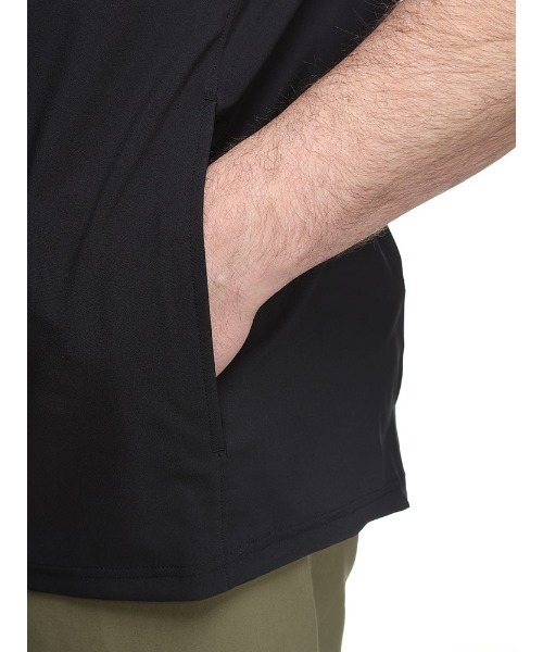 UNDER ARMOUR（アンダーアーマー）の「UNDER ARMOUR アンダーアーマー FITTED 半袖 フルジップ ジャケット フレッシュウーブン（その他トップス・メンズ・ブラック・3XL/4XL/5XL）」の8枚目の写真
