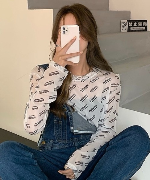 LADY LIKE(レディライク)の「ランダムロゴプリントシアートップス(Tシャツ/カットソー・レディース・ピンク/ホワイト/ブラック/グリーン・M)」の5枚目の写真