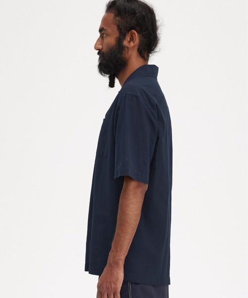 FRED PERRY（フレッドペリー）の「Lightweight Texture Revere Collar Shirt／ライトウェイトテクスチャーオープンカラーシャツ（シャツ/ブラウス・メンズ・ネイビー/グレー/サックスブルー/ネイビー系/ライトオリーブ/ピンク・M/L）」の20枚目の写真