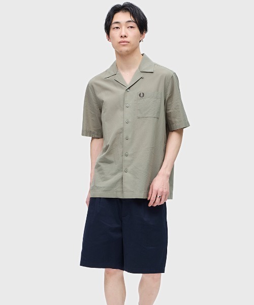 FRED PERRY（フレッドペリー）の「Lightweight Texture Revere Collar Shirt／ライトウェイトテクスチャーオープンカラーシャツ（シャツ/ブラウス・メンズ・ネイビー/グレー/サックスブルー/ネイビー系/ライトオリーブ/ピンク・M/L）」の15枚目の写真