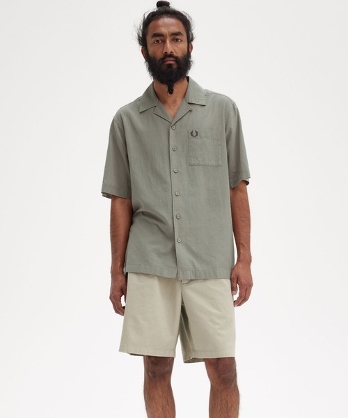 FRED PERRY（フレッドペリー）の「Lightweight Texture Revere Collar Shirt／ライトウェイトテクスチャーオープンカラーシャツ（シャツ/ブラウス・メンズ・ネイビー/グレー/サックスブルー/ネイビー系/ライトオリーブ/ピンク・M/L）」の18枚目の写真