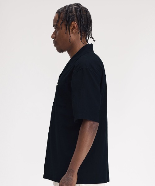 FRED PERRY（フレッドペリー）の「Lightweight Texture Revere Collar Shirt／ライトウェイトテクスチャーオープンカラーシャツ（シャツ/ブラウス・メンズ・グレー/ネイビー/ライトオリーブ/ピンク/サックスブルー/ネイビー系・M/L）」の10枚目の写真