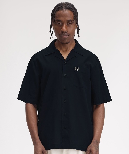 FRED PERRY（フレッドペリー）の「Lightweight Texture Revere Collar Shirt／ライトウェイトテクスチャーオープンカラーシャツ（シャツ/ブラウス・メンズ・グレー/ネイビー/ライトオリーブ/ピンク/サックスブルー/ネイビー系・M/L）」の9枚目の写真