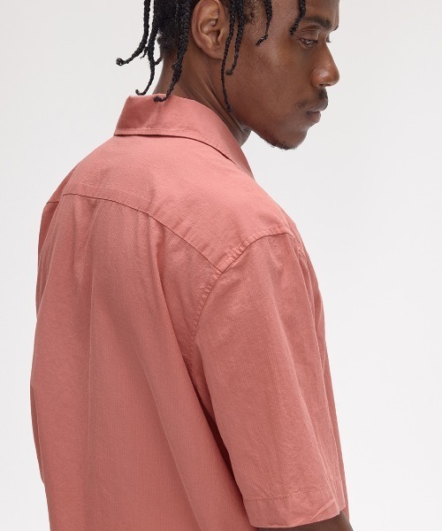 FRED PERRY（フレッドペリー）の「Lightweight Texture Revere Collar Shirt／ライトウェイトテクスチャーオープンカラーシャツ（シャツ/ブラウス・メンズ・グレー/ネイビー/ライトオリーブ/ピンク/サックスブルー/ネイビー系・M/L）」の13枚目の写真