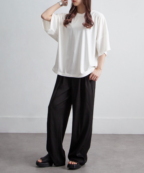 NILWAY（ニルウェイ）の「ドルマン ドレープ オーバーサイズ 半袖Tシャツ / ポンチ ビッグシルエット 5分袖 ドレープカットソー（Tシャツ/カットソー・メンズ・チャコール/ホワイト/ブラック/グレー・MEDIUM/LARGE）」の17枚目の写真