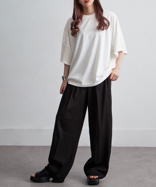 NILWAY（ニルウェイ）の「ドルマン ドレープ オーバーサイズ 半袖Tシャツ / ポンチ ビッグシルエット 5分袖 ドレープカットソー（Tシャツ/カットソー・メンズ・チャコール/ホワイト/ブラック/グレー・MEDIUM/LARGE）」の18枚目の写真