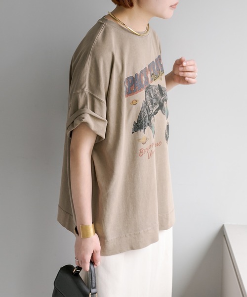PUAL CE CIN（ピュアルセシン）の「ヴィンテージライク"Space Travel"T（Tシャツ/カットソー・レディース・チャコールグレー/ベージュ/ブルー・FREE）」の6枚目の写真