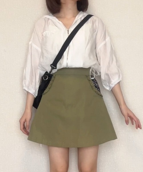 INTER FACTORY（インターファクトリー）の「花柄ポケットのインナー付きミニスカート　made in INTER FACTORY（スカート・レディース・ベージュ/ブラック/カーキ・FREE/X-SMALL）」の22枚目の写真